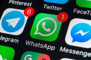 WhatsApp Group Without Contacts